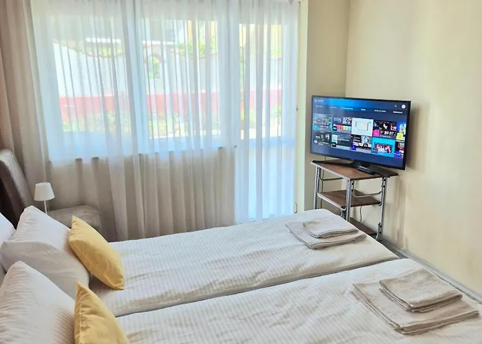 Apartment Yantra 3br Apartment-апартамент янтра център *