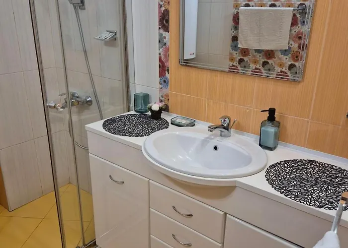 Yantra 3br Apartment-апартамент янтра център Apartment *